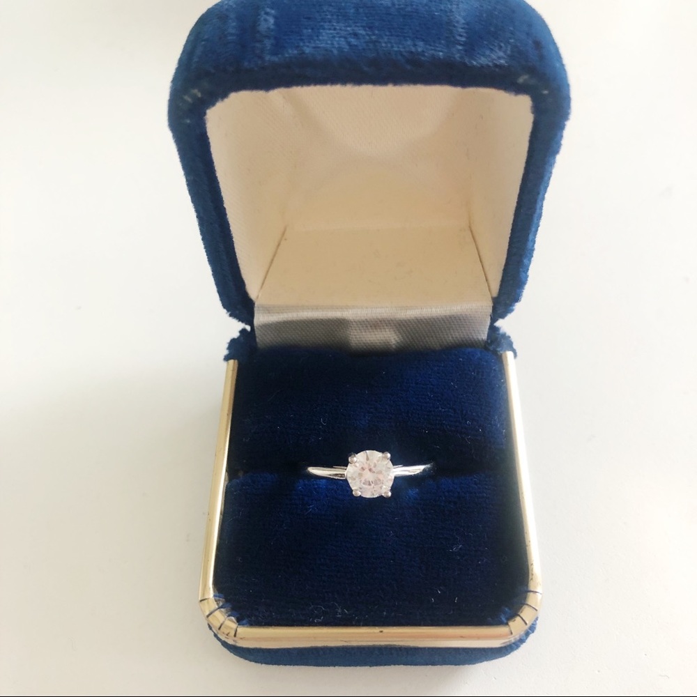 925 Sterling Silver Cz diamond ring